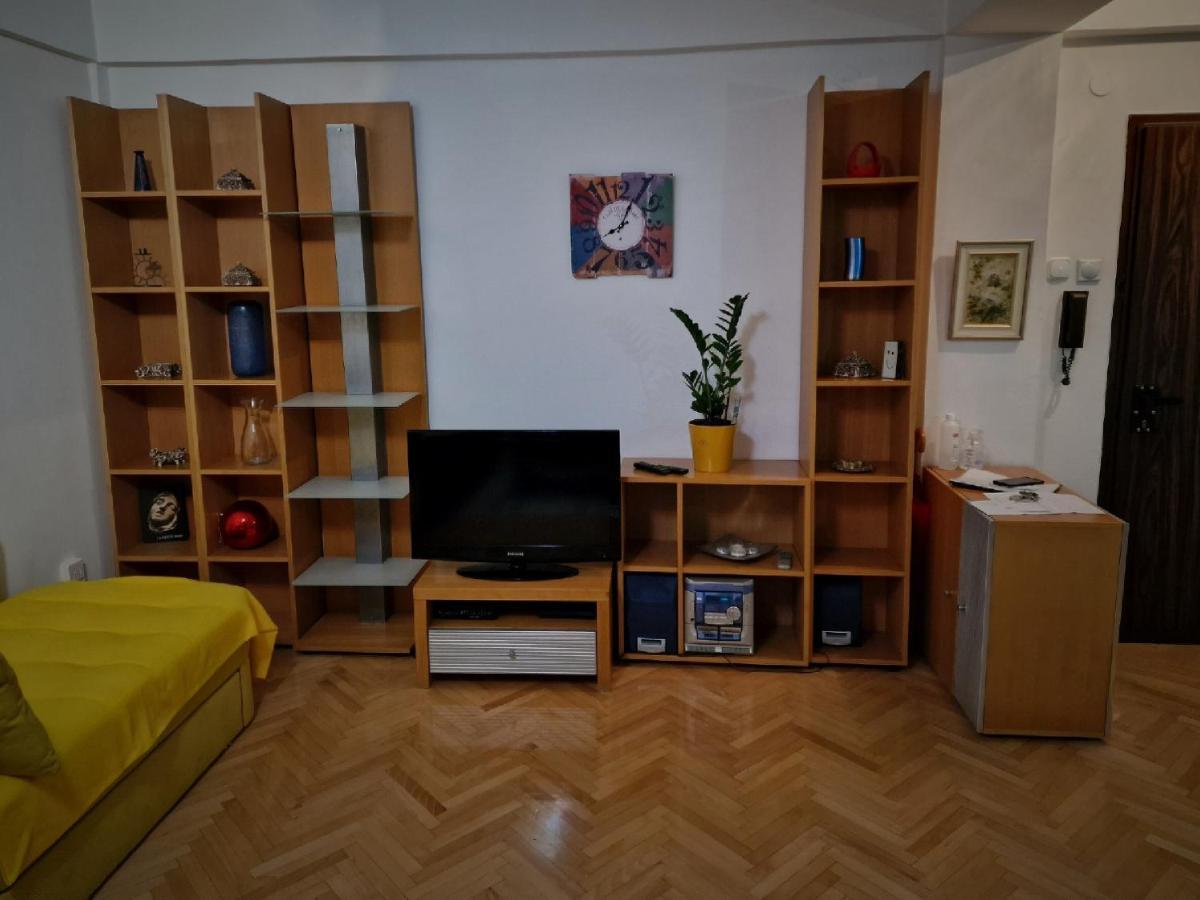 Spectacular Apartment In Skopje, City Mall Area ภายนอก รูปภาพ