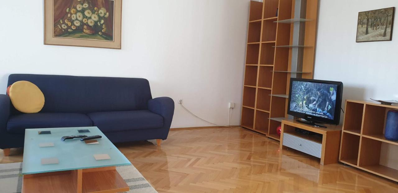 Spectacular Apartment In Skopje, City Mall Area ภายนอก รูปภาพ